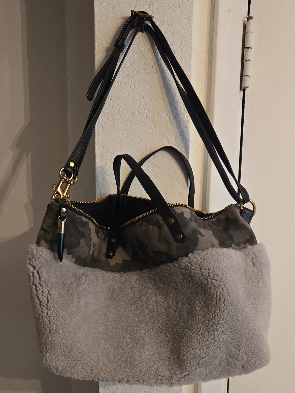 Kempton & Co. Shearling & Camo Top Tote Bag - Black/Gray
